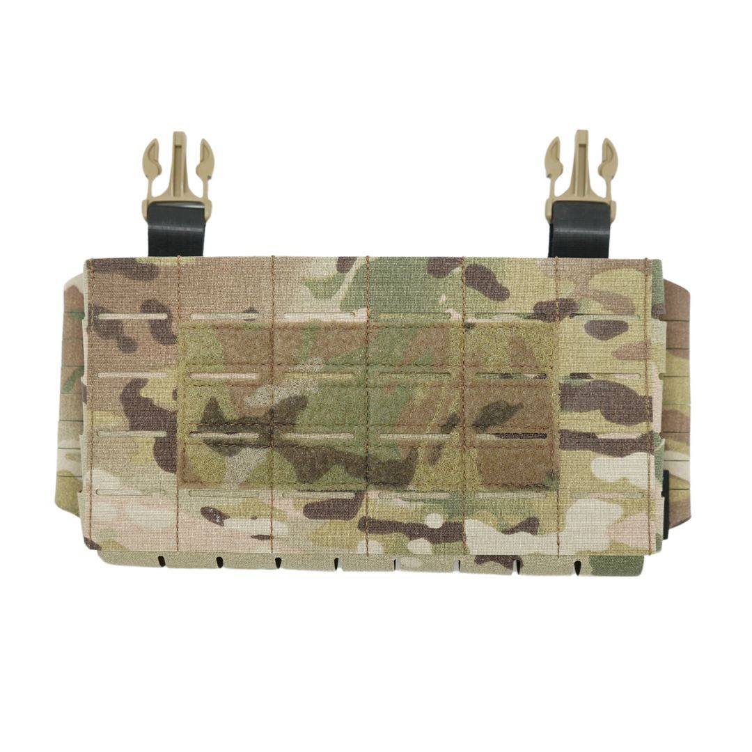 Paradox Placard - Modular Robustheit in Multicam-Design mit Lasercut-MOLLE-System. Ideal für taktische Einsätze und kompatibel mit Mini-Rigs.